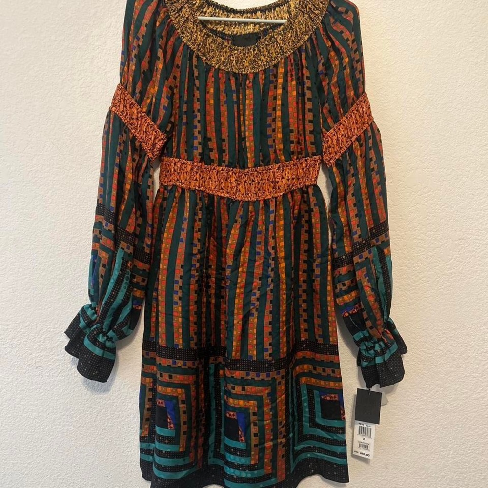 NWT Anna Sui $440 100% silk dress perfect for Thanksgiving size 0